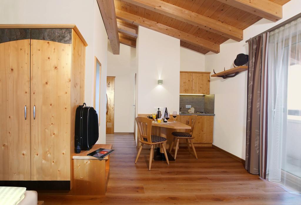 Haus Hintertux Hotel Ruang foto